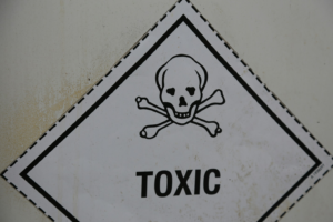 Black and white toxic sign with a skull